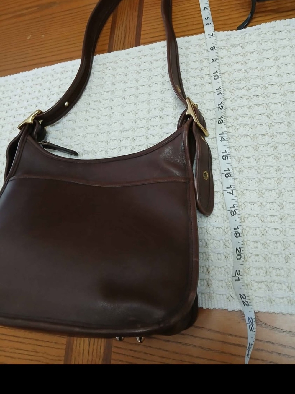 Coach VINTAGE  Brown Leather Shoulder Bag 9966 - Picture 8 of 11
